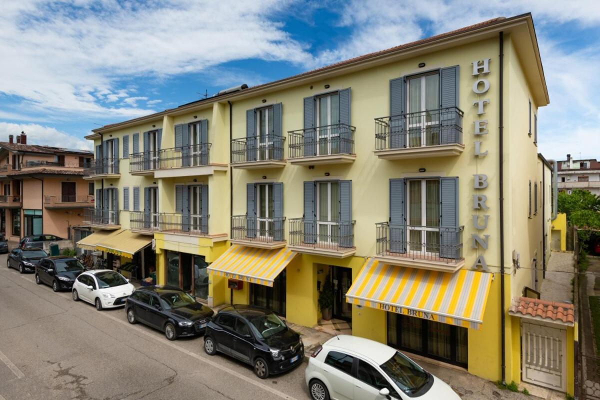 Hotel Bruna Martinsicuro Εξωτερικό φωτογραφία