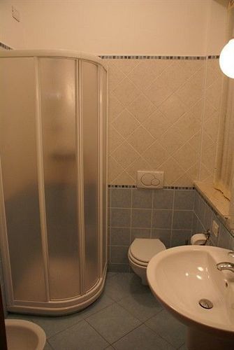Hotel Bruna Martinsicuro Εξωτερικό φωτογραφία