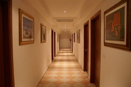 Hotel Bruna Martinsicuro Εξωτερικό φωτογραφία