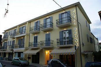 Hotel Bruna Martinsicuro Εξωτερικό φωτογραφία